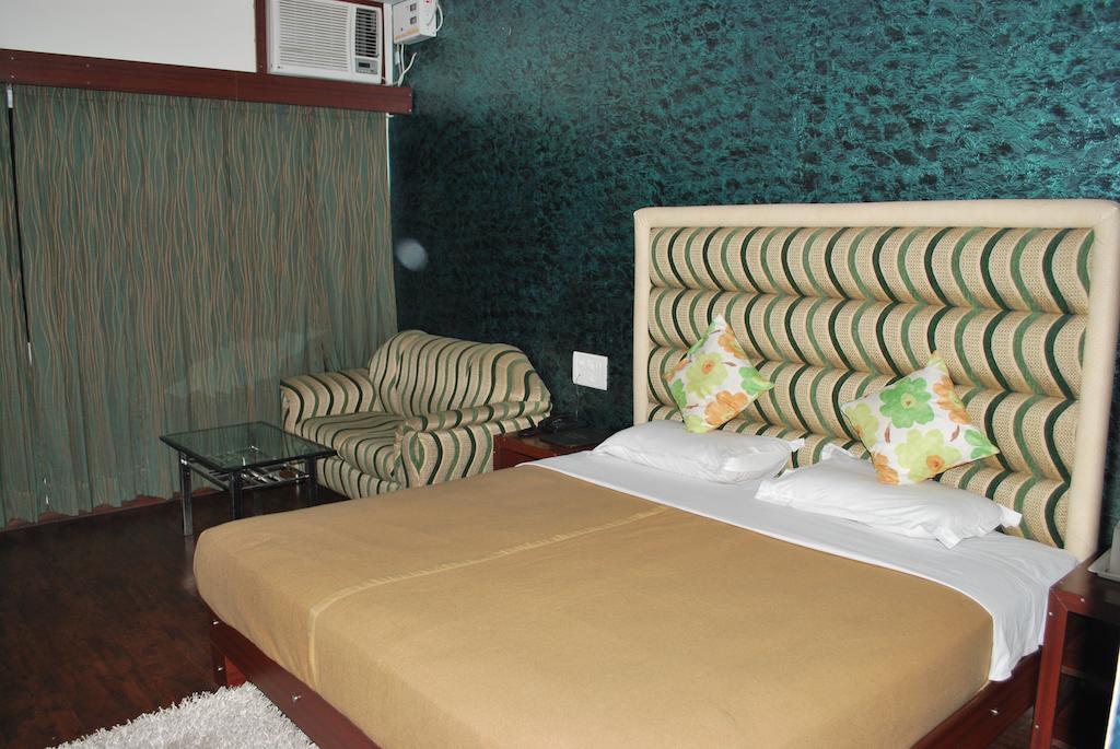 Hotel Panchwati Bilaspur  Room photo
